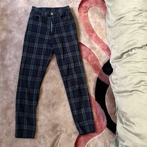 Checkered Skinny High Waisted Pant
